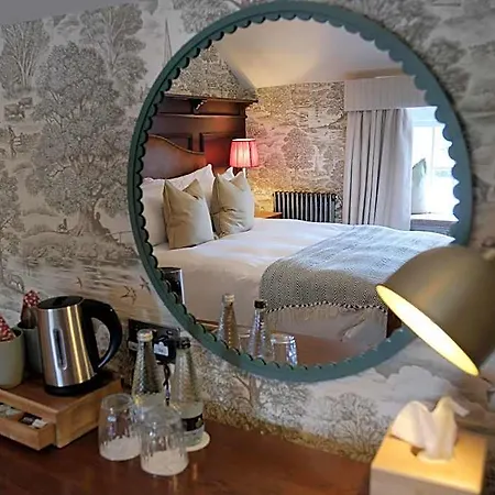 The Falcon Hotel *